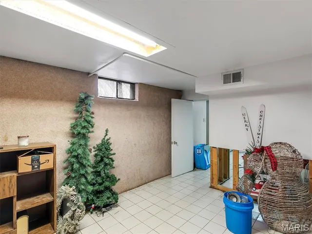 $649,900 | 4530 Highway 110, De Soto, MO 63020