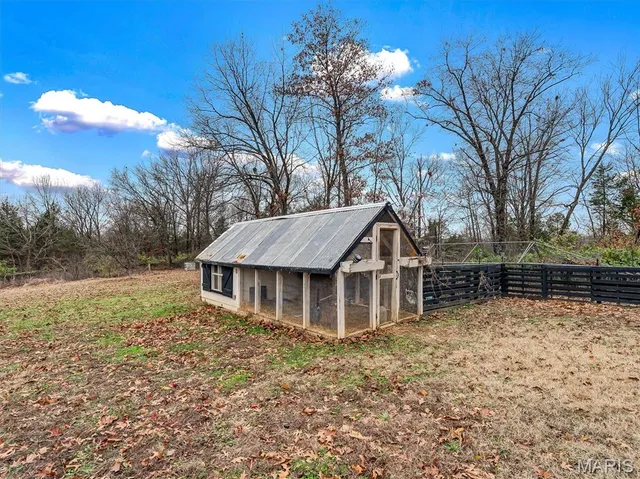 $649,900 | 4530 Highway 110, De Soto, MO 63020