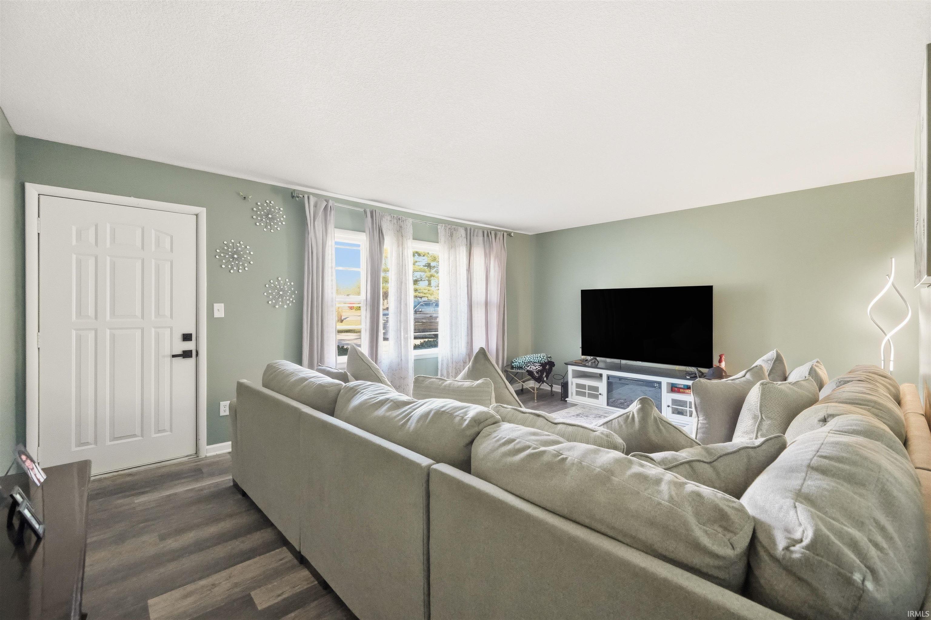 7102 St Joe Road Fort Wayne, IN 46835 - Photo 3 of 26 Gallery Image 3