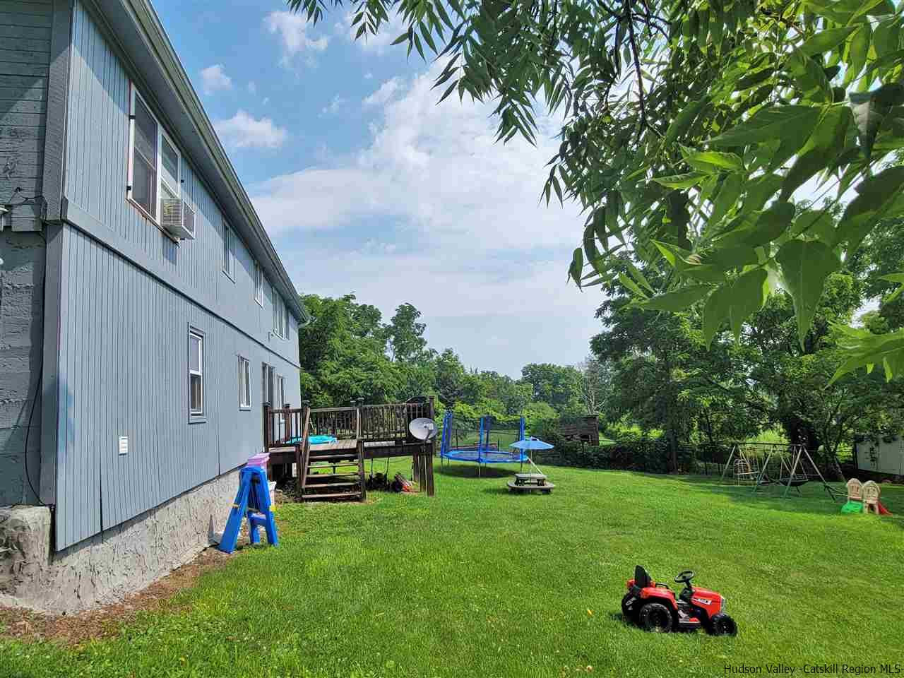 4232 Rte 9W Saugerties, NY 12490 - Photo 5 of 35 Rear 2 Bedroom Ranch.