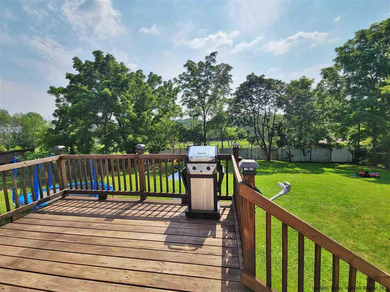 4232 Rte 9W Saugerties, NY 12490 - Photo 8 of 35 Ranch. Deck off lower level.