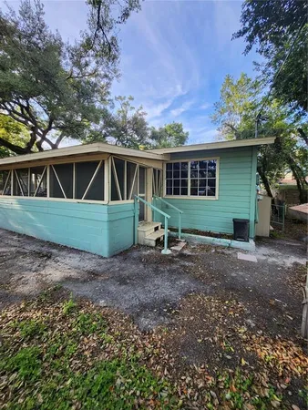 $850 | 302 East 121st Avenue, Tampa, FL 33612