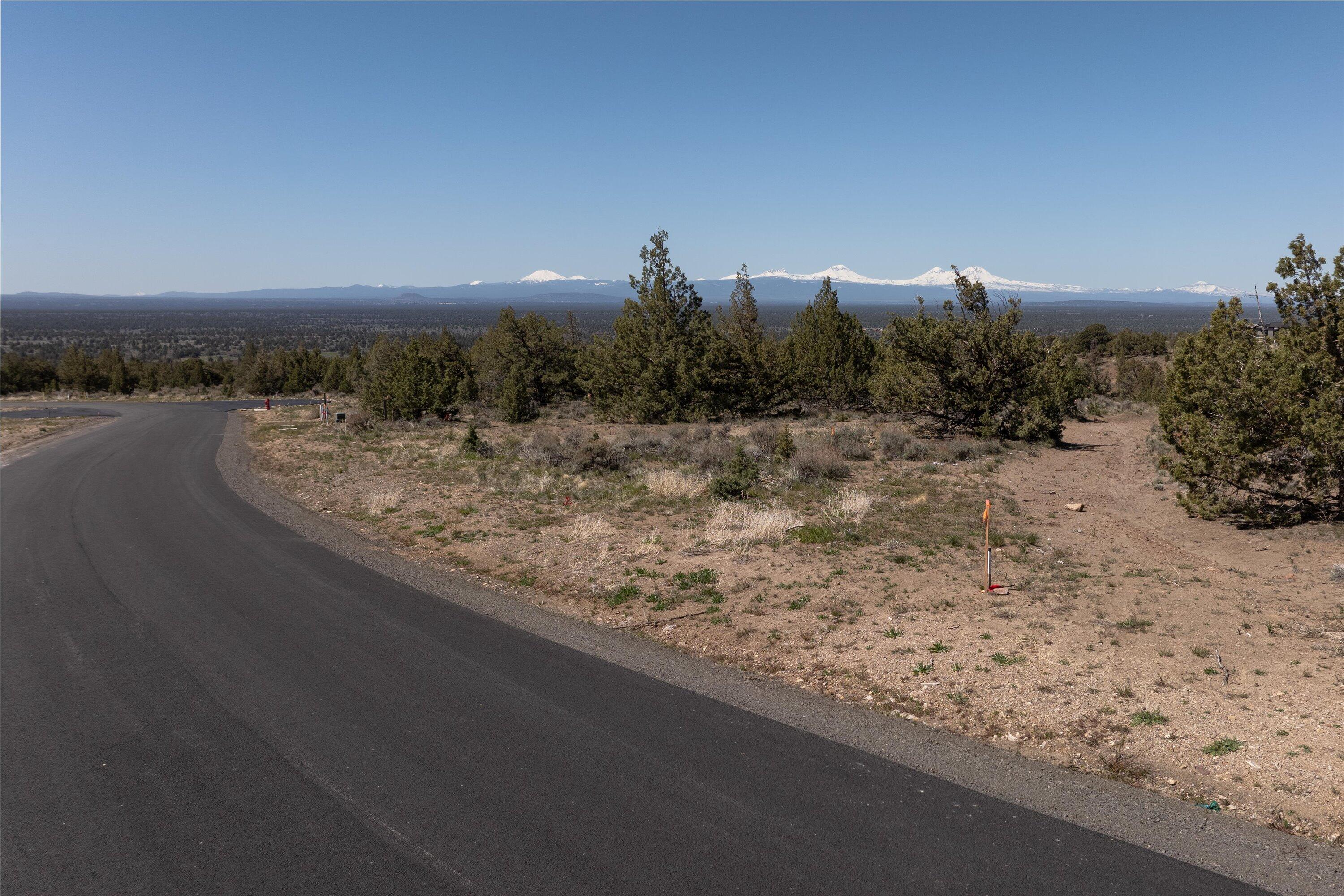 Southwest Prospect Court Powell Butte, OR 97753 - Photo 9 of 19 240420