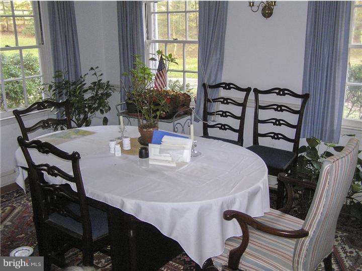 635 Newtown Road Berwyn, PA 19312 - Photo 4 of 8