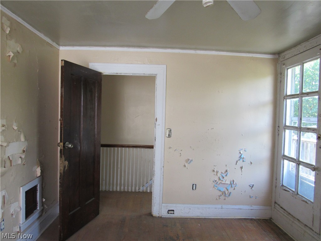 1726 Lee Road Cleveland Heights, OH 44118 - Photo 16 of 36