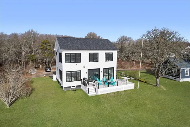 $2,750,000 | 38 Beach Drive, South Kingstown, RI 02879