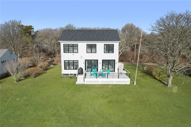 $2,750,000 | 38 Beach Drive, South Kingstown, RI 02879
