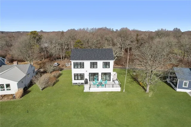 $2,750,000 | 38 Beach Drive, South Kingstown, RI 02879