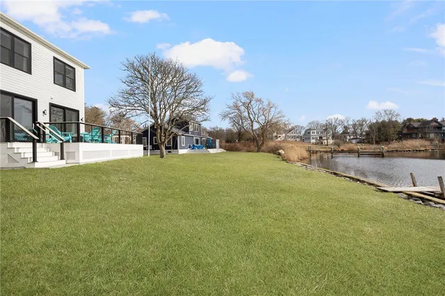 $2,750,000 | 38 Beach Drive, South Kingstown, RI 02879