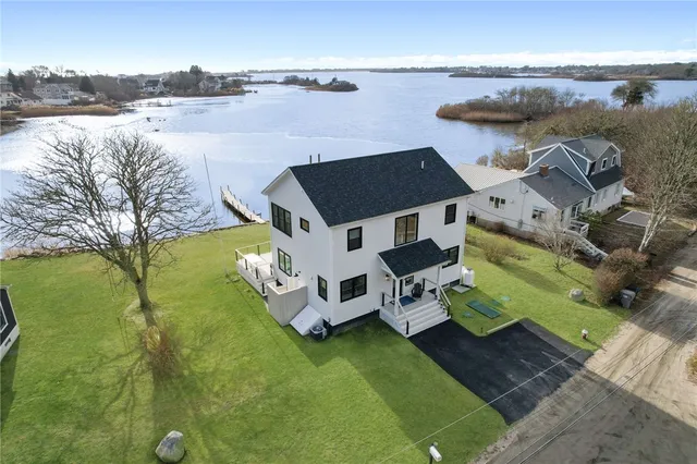 $2,750,000 | 38 Beach Drive, South Kingstown, RI 02879