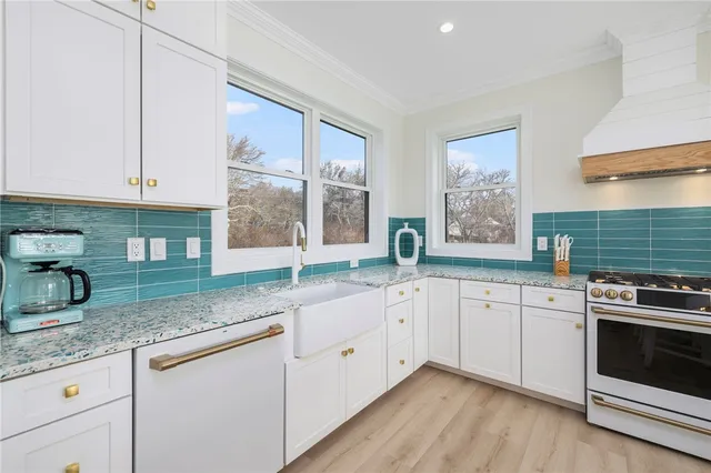 $2,750,000 | 38 Beach Drive, South Kingstown, RI 02879