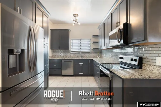 $305,000 | 835 South Ash Street, Casper, WY 82601