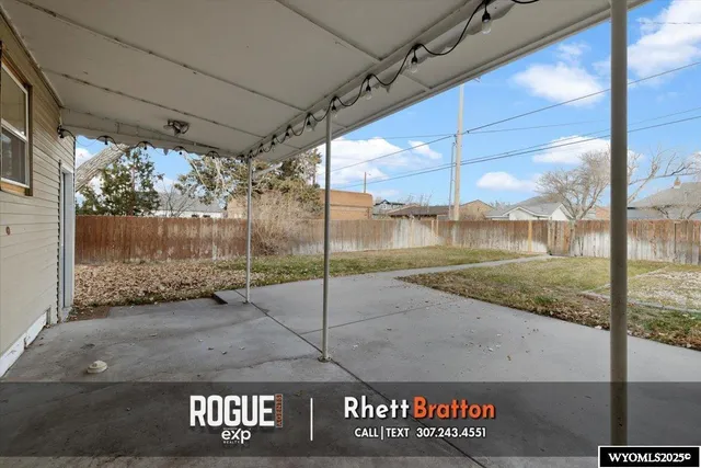 $305,000 | 835 South Ash Street, Casper, WY 82601