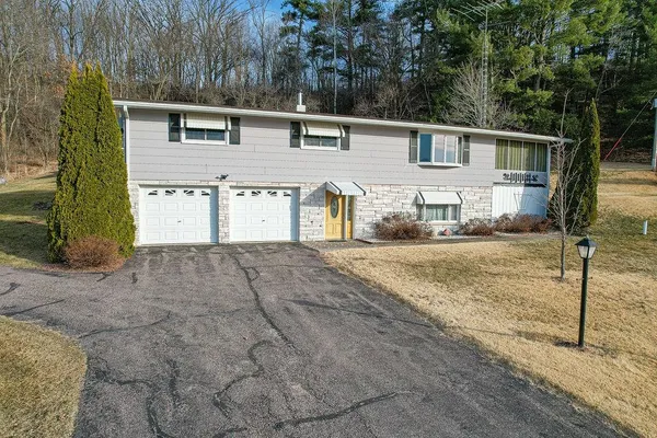 $329,000 | S351 County Rd G, Wonewoc, WI 53968