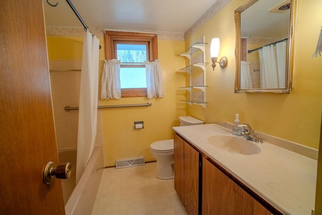 S351 County Rd G Wonewoc, WI 53968 - Photo 35 of 61