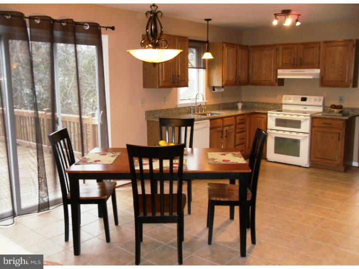 116 Rose Valley Road Pottstown, PA 19464 - Photo 3 of 15 Kitchen
