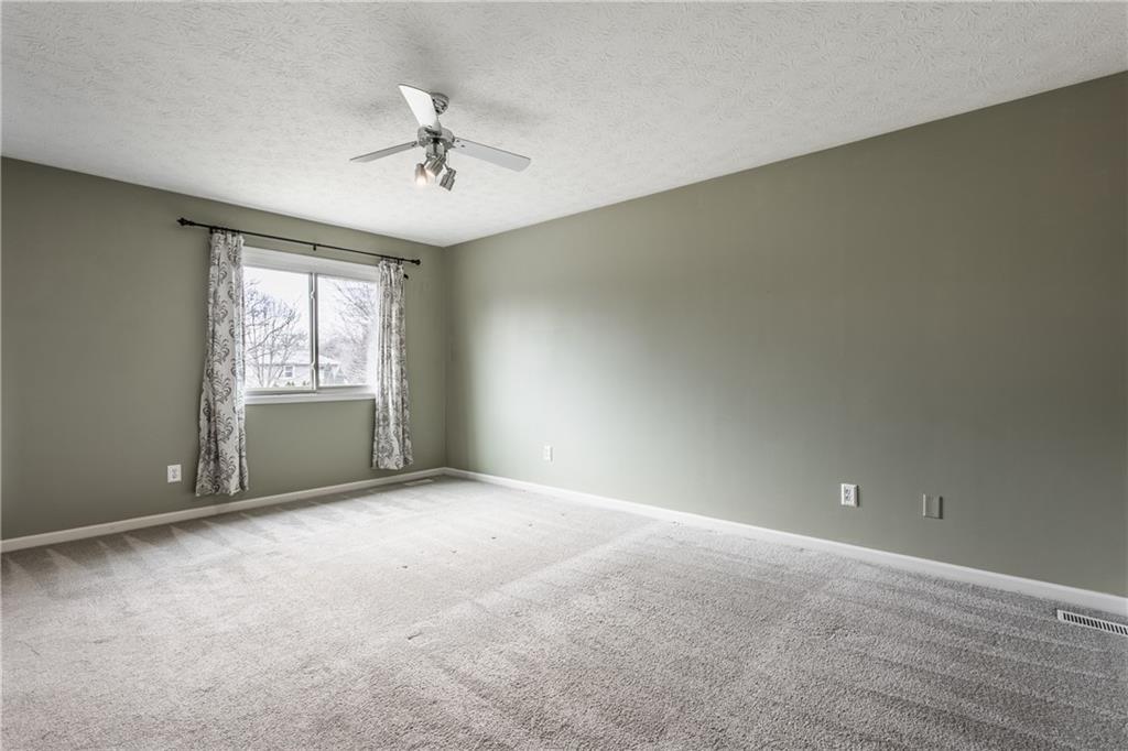 827 Bennett Road Carmel, IN 46032 - Photo 21 of 39