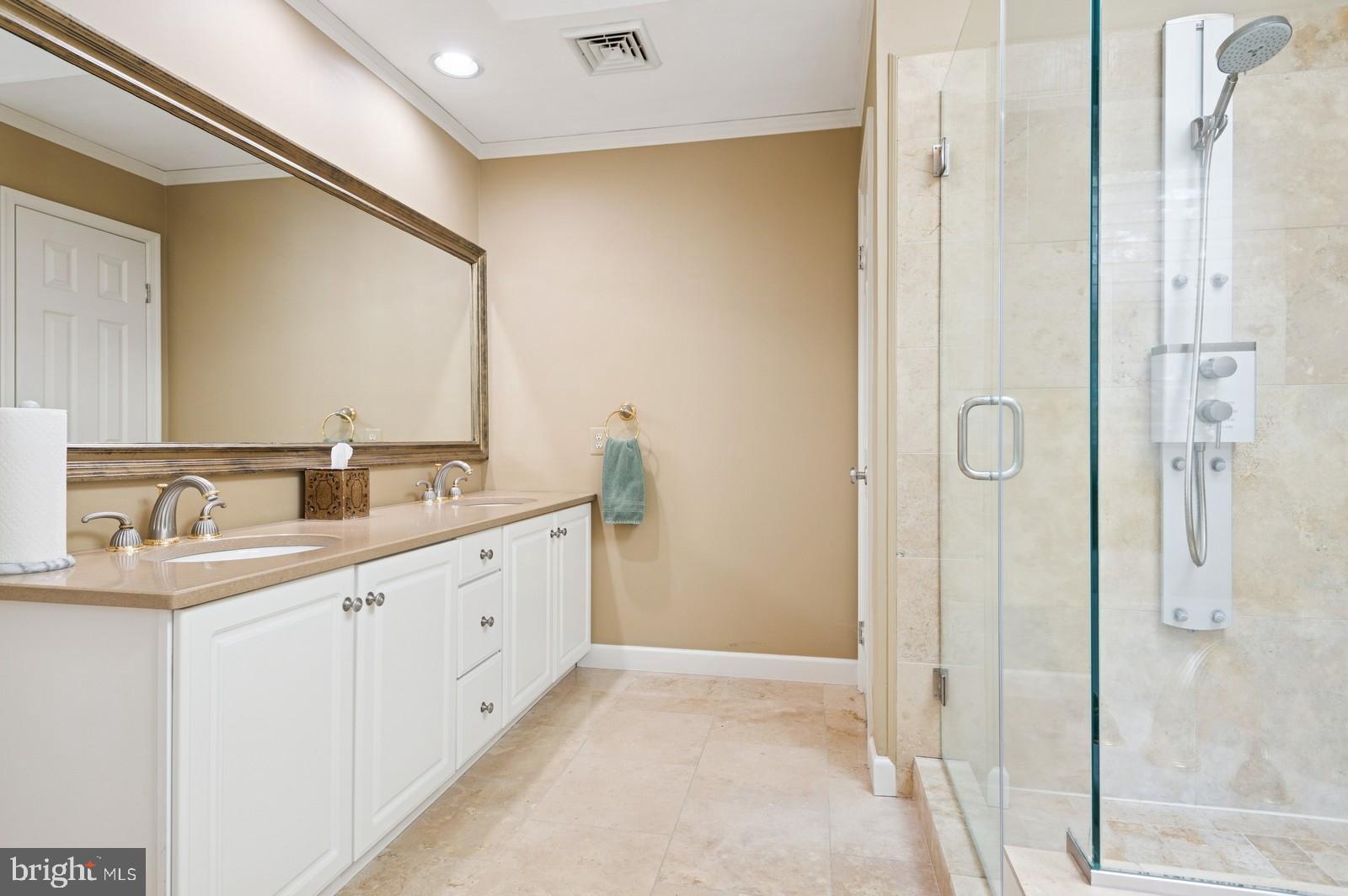1445 Wheatsheaf Road Yardley, PA 19067 - Photo 29 of 43 Gallery Image 29