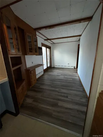 $3,000 | 460 South Bayview Avenue, Unit 1, Freeport, NY 11520