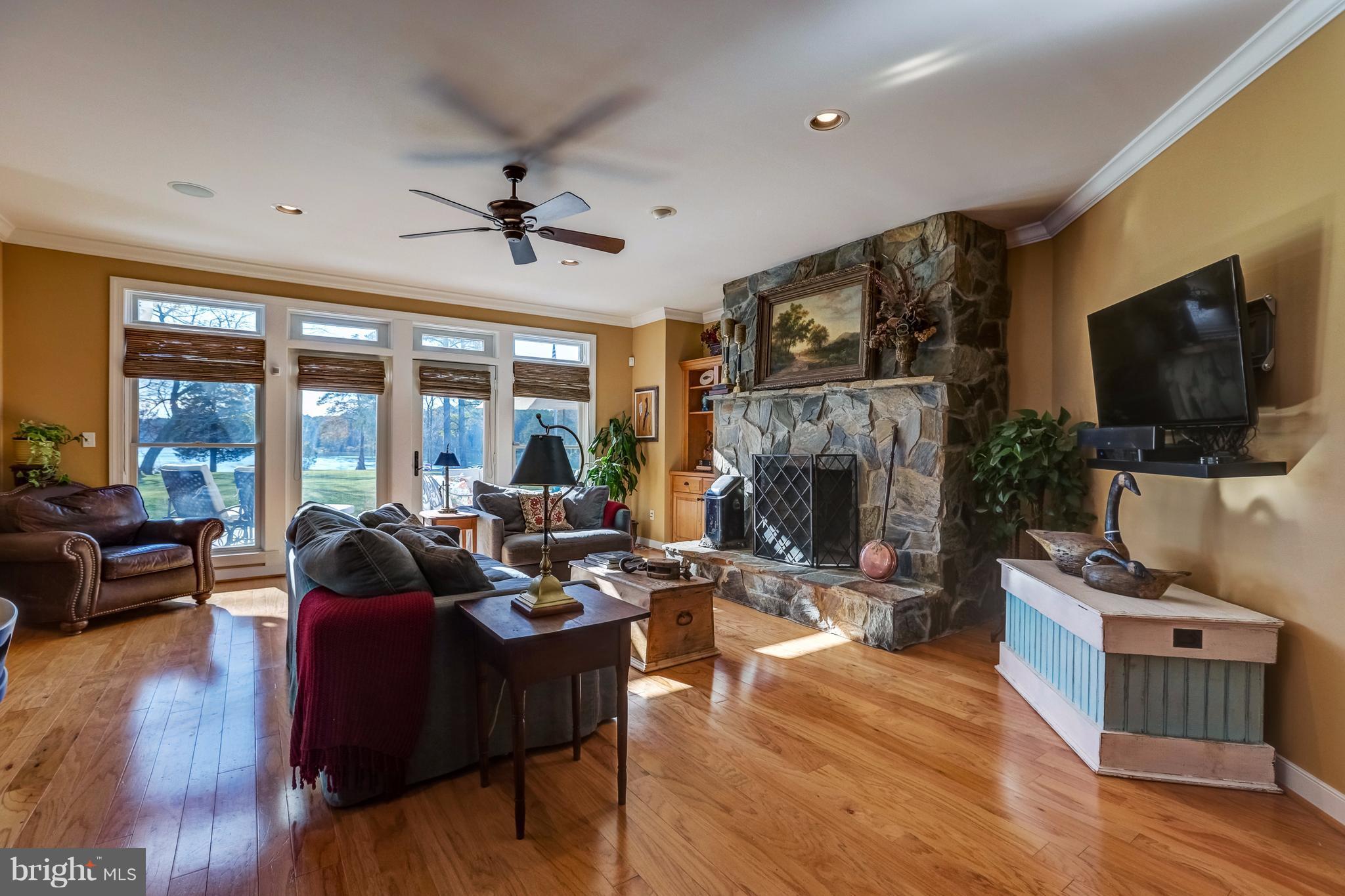 824 Skipjack Road Kinsale, VA 22488 - Photo 5 of 30 Family Room