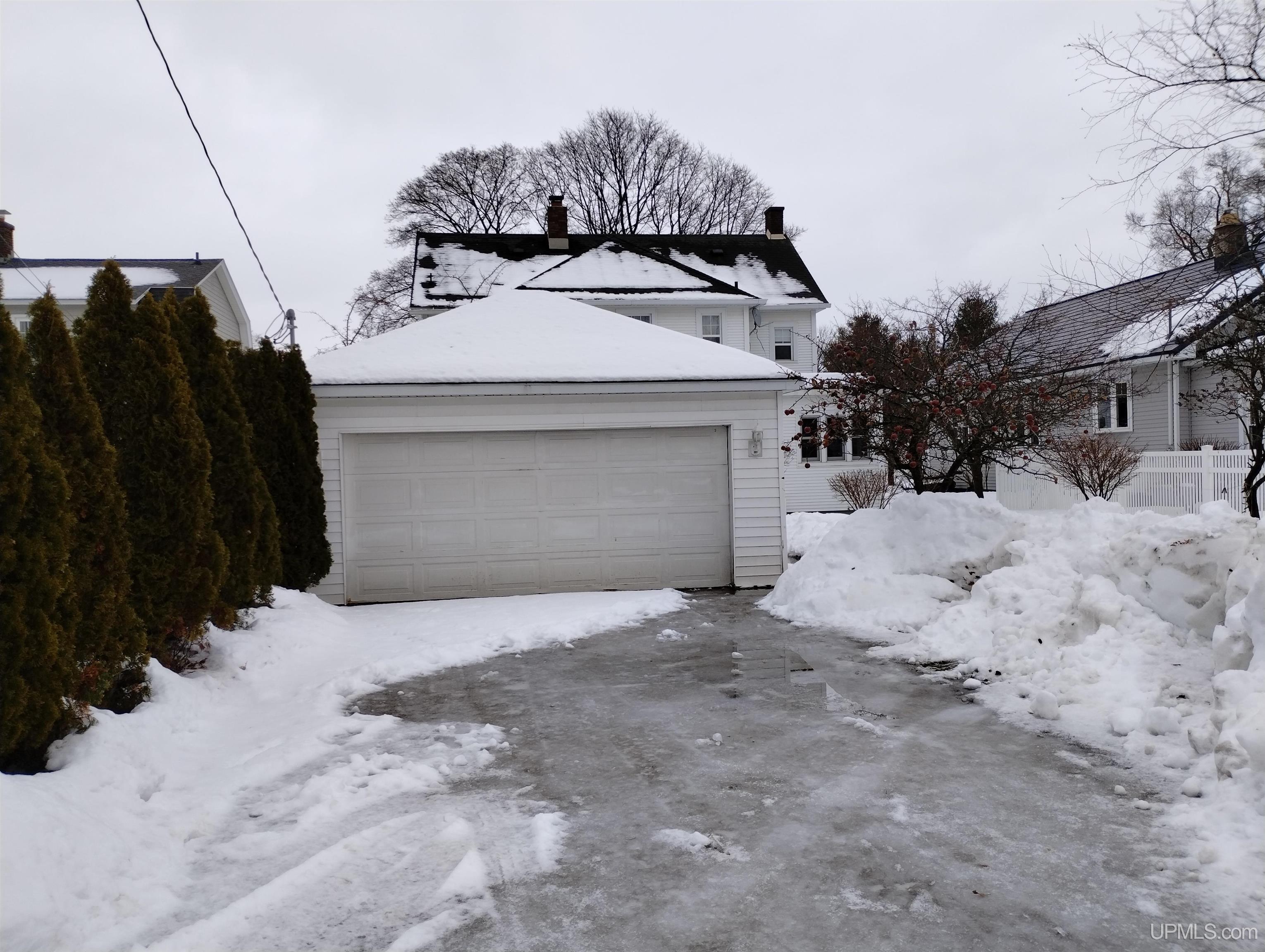 804 South 13th Street Escanaba, MI 49829 - Photo 58 of 61