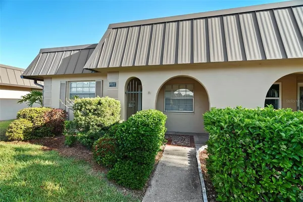 $120,000 | 4129 Stratford Drive, Unit 4129, New Port Richey, FL 34652