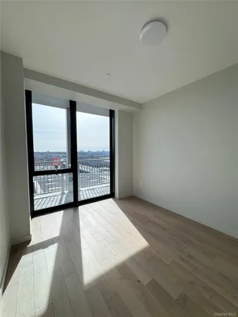 $3,150 | 131-02b #14p 40th Road | Flushing