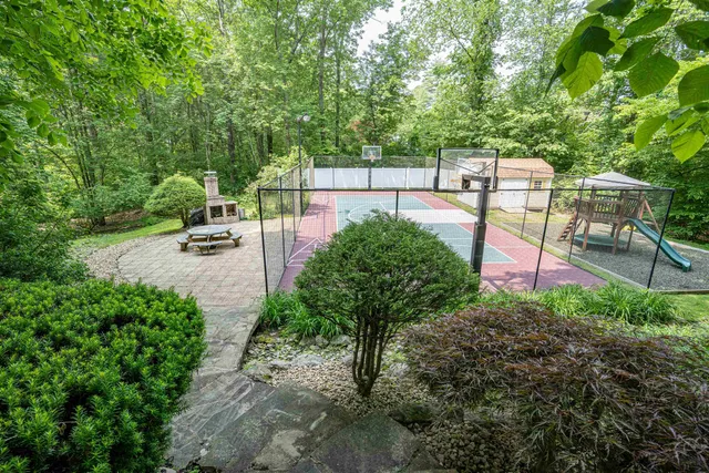 $850,000 | 97 Shannon Road, Salem, NH 03079