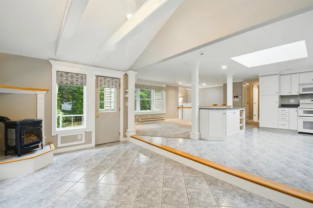 $850,000 | 97 Shannon Road, Salem, NH 03079