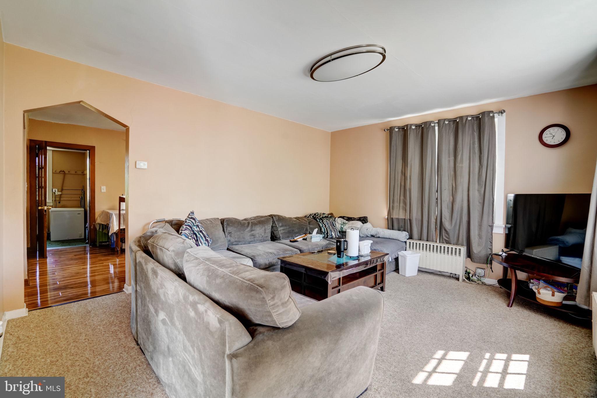 760 Village Road West Princeton Junction, NJ 08550 - Photo 5 of 27 Living Room