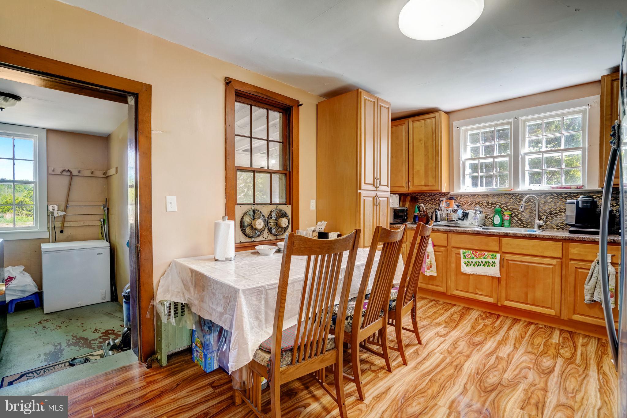 760 Village Road West Princeton Junction, NJ 08550 - Photo 8 of 27 Kitchen