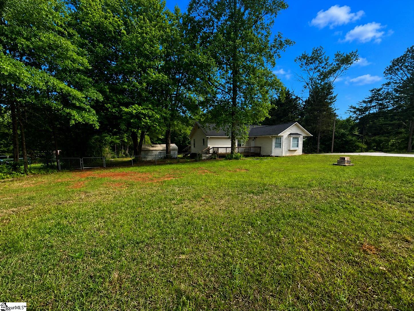 212 Seigler Road Pelzer, SC 29669 - Photo 4 of 9
