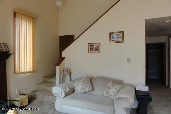 6024 Decker Road Bushkill, PA 18324 - Photo 7 of 11 Stairway