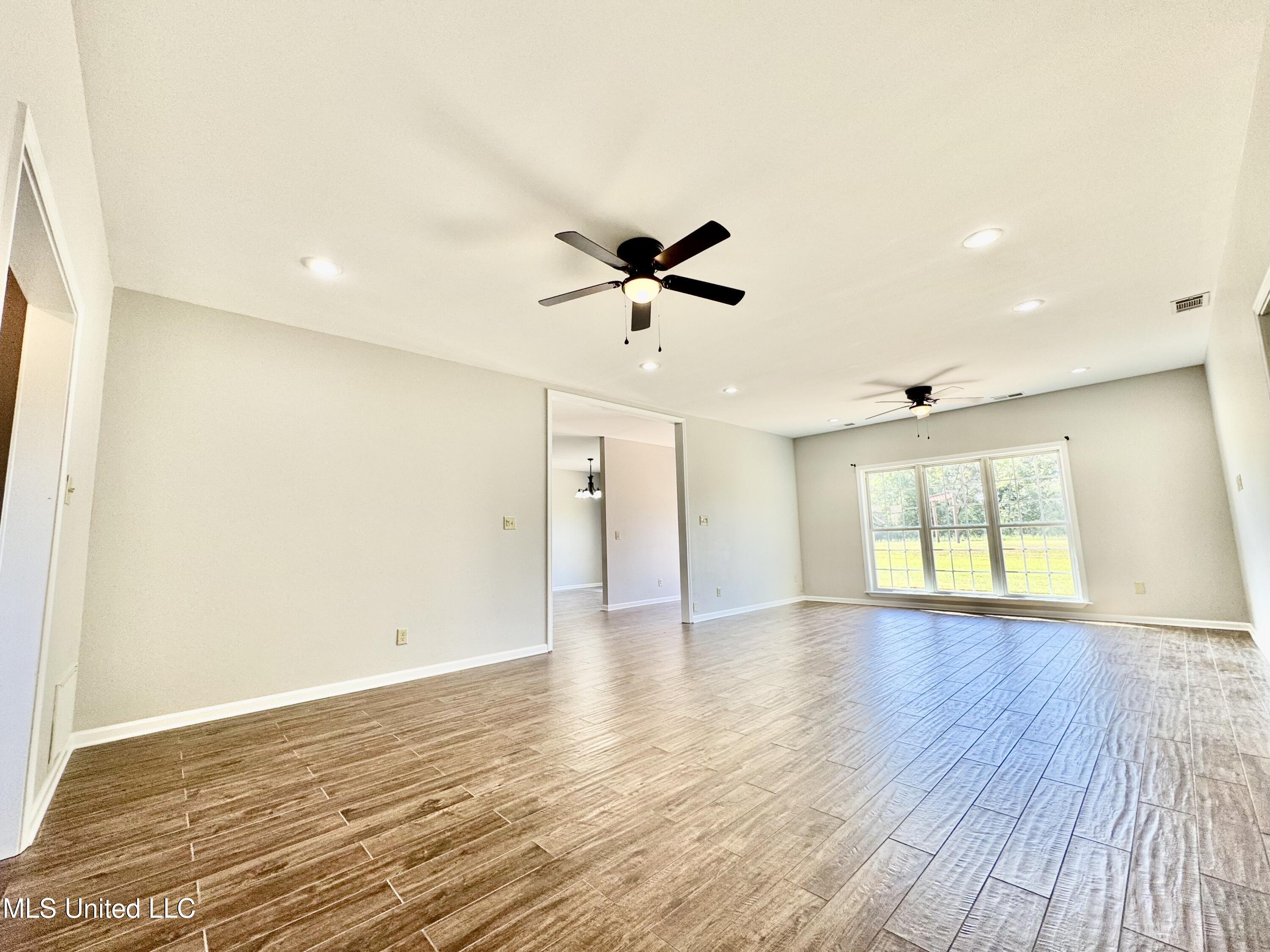 404 Golden Pond Circle Coldwater, MS 38618 - Photo 11 of 52 IMG_1730