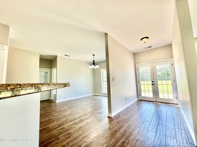 $399,900 | 404 Golden Pond Circle, Coldwater, MS 38618