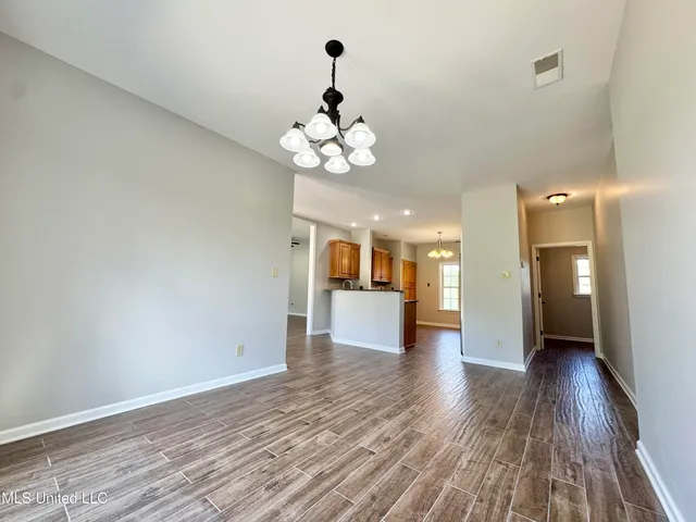 $399,900 | 404 Golden Pond Circle, Coldwater, MS 38618