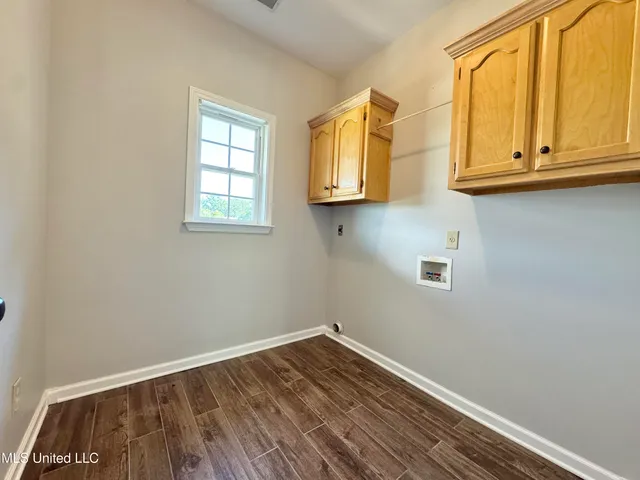 $399,900 | 404 Golden Pond Circle, Coldwater, MS 38618