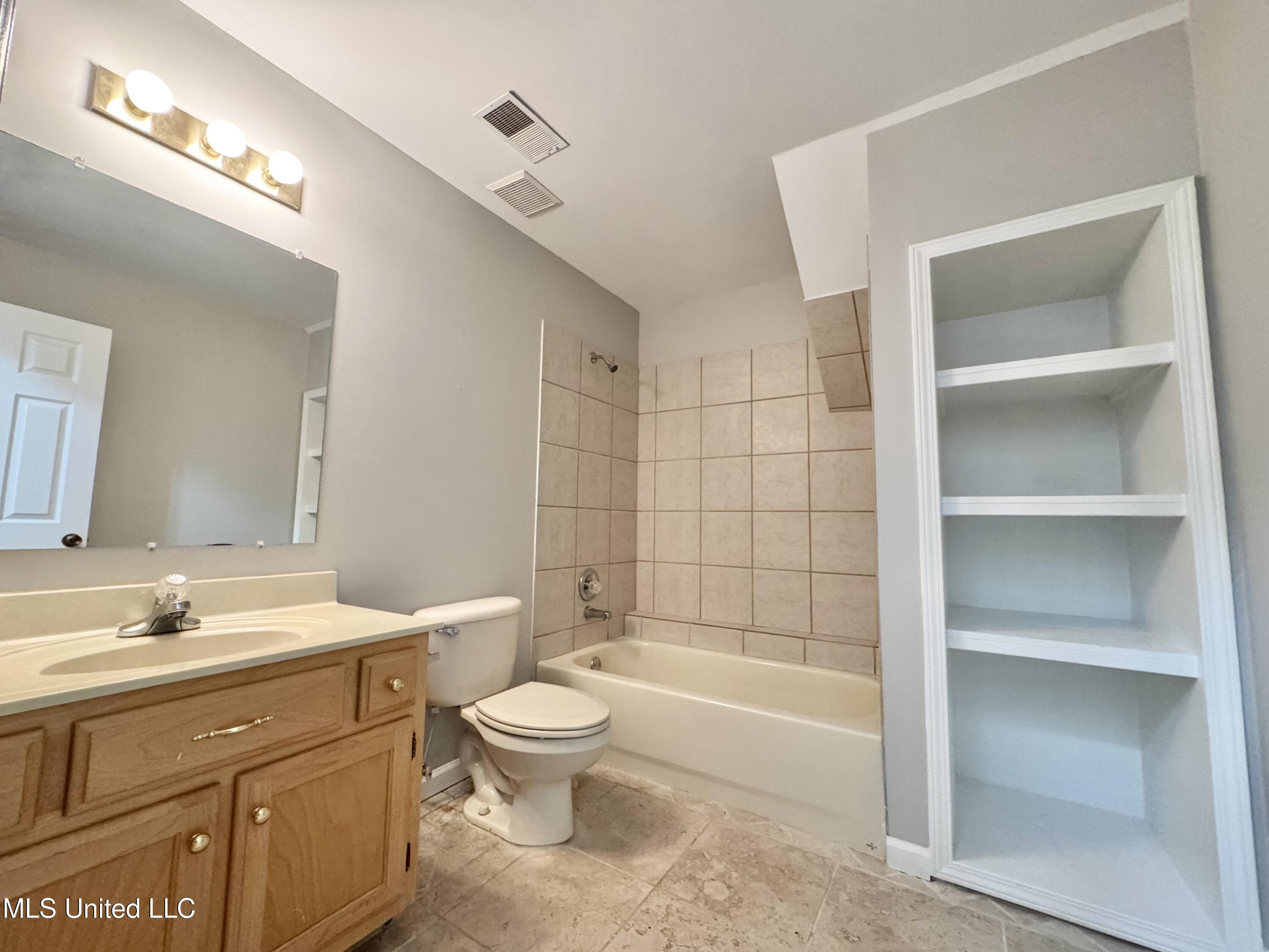 404 Golden Pond Circle Coldwater, MS 38618 - Photo 41 of 52 IMG_1750