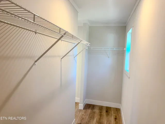 $299,900 | 8505 East Emory Road, Corryton, TN 37721