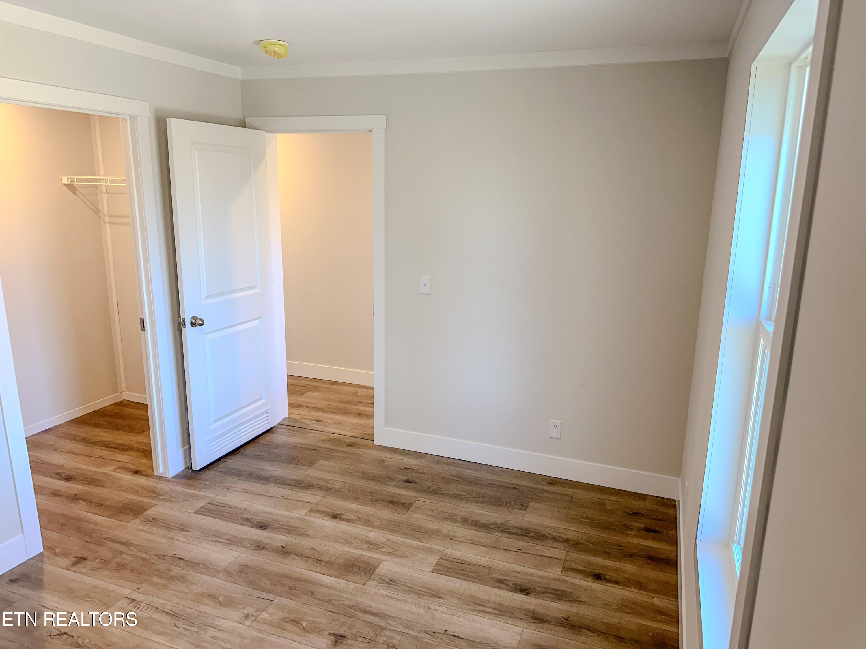 8505 East Emory Road Corryton, TN 37721 - Photo 18 of 60 Bedroom 1