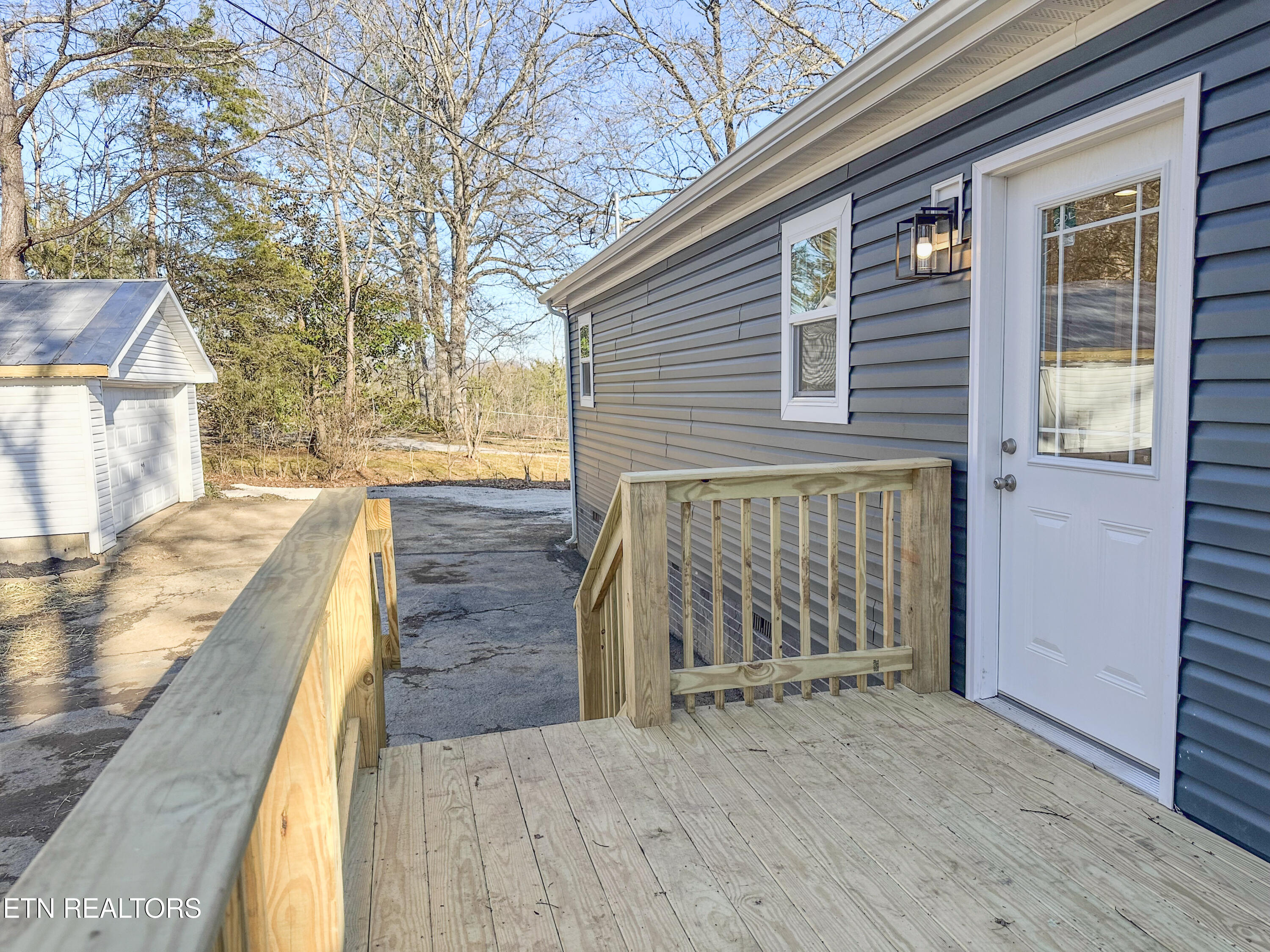 8505 East Emory Road Corryton, TN 37721 - Photo 36 of 60 54-IMG_2891