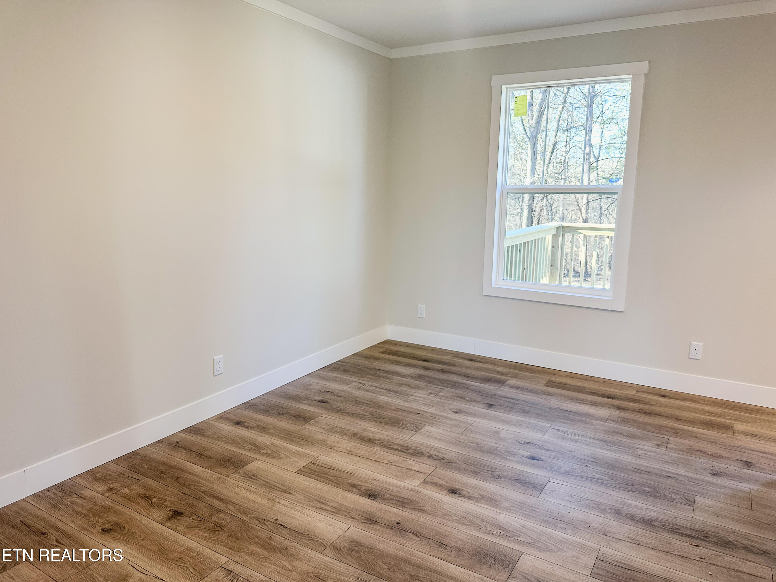 8505 East Emory Road Corryton, TN 37721 - Photo 46 of 60 25-IMG_2861