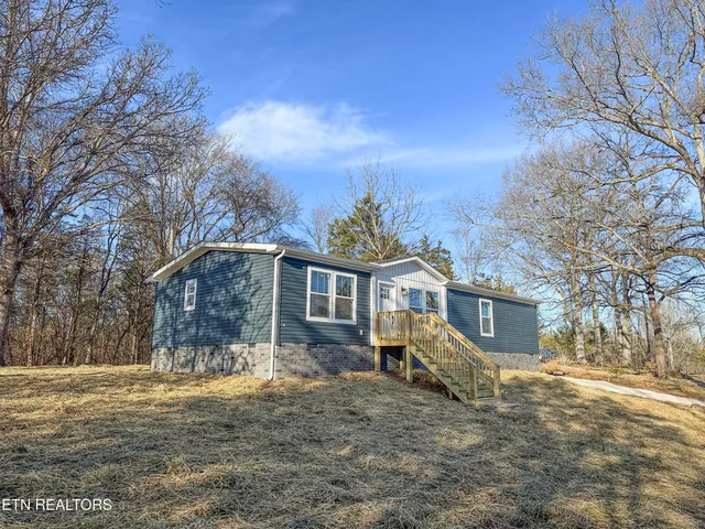 $299,900 | 8505 East Emory Road, Corryton, TN 37721