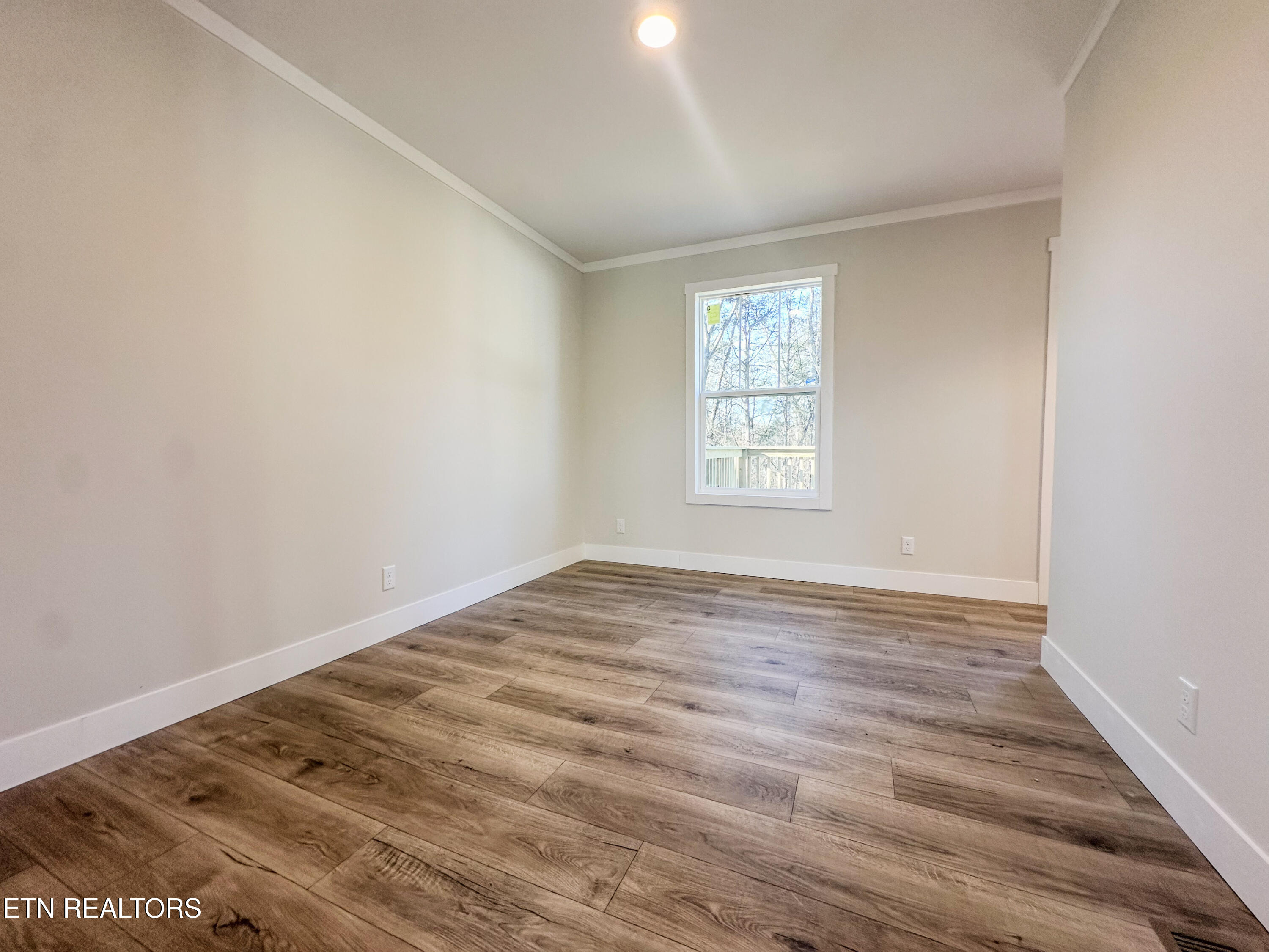 8505 East Emory Road Corryton, TN 37721 - Photo 10 of 60 Dining Room