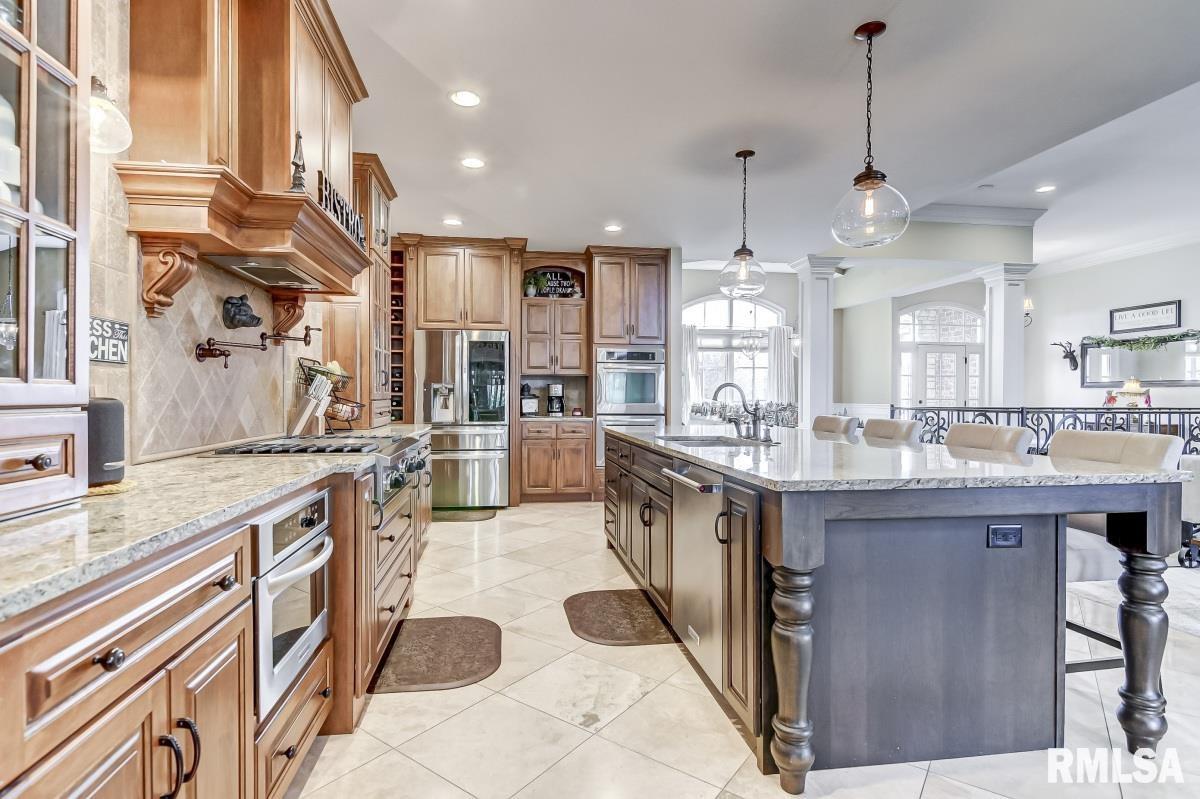 5409 Gentry Ridge Springfield, IL 62711 - Photo 8 of 37