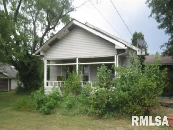 $70,000 | 310 Blossom Street, Carterville, IL 62918
