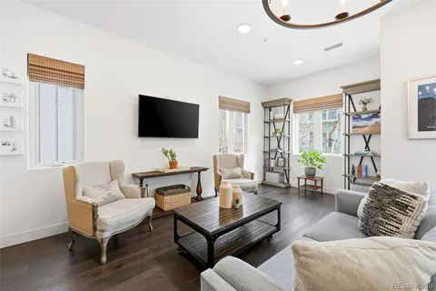 $749,000 | 2530 Lawrence Street, Unit RA102, Denver, CO 80205