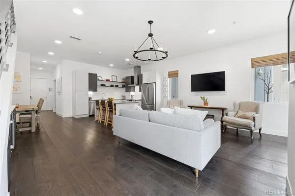 $729,000 | 2530 Lawrence Street, Unit RA102, Denver, CO 80205