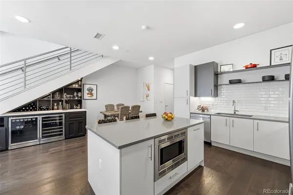 $729,000 | 2530 Lawrence Street, Unit RA102, Denver, CO 80205