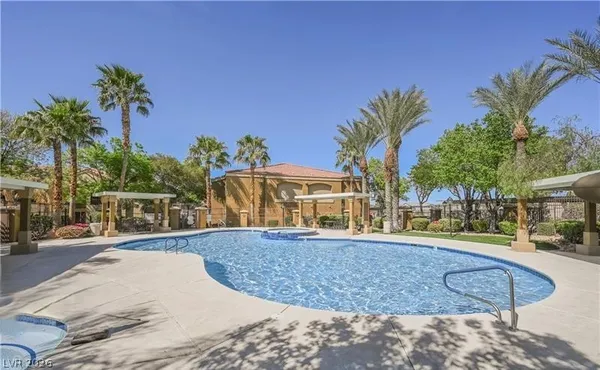 $1,850 | 950 Seven Hills Drive, Unit 2824, Henderson, NV 89052